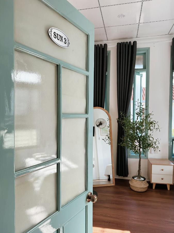Under The Sun Homestay Хюе Екстер'єр фото